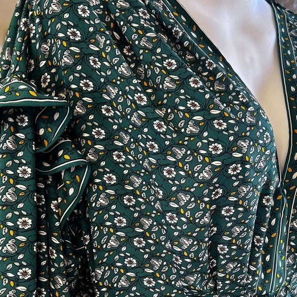 Max Studio Green Ditsy Floral Midi Dress Size Medium - Picture 7 of 13